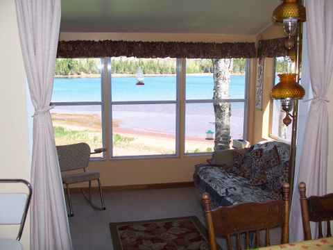 PEI Cottage Pic