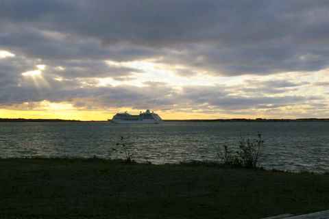 PEI Cruise Ship